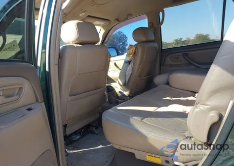 2004 Toyota Sequoia Sr5 V8 z USA, uszkodzony, nr VIN 5TDZT34A54S214942